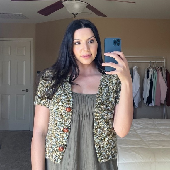Cropped Hand Knit Wool Artsy Cardigan - Picture 1 of 8
